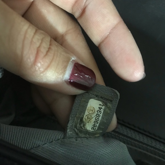 SOLD to @nurrixa 🌸Chanel Chevron New Medium Boy🌸 - Picture 5 of 8